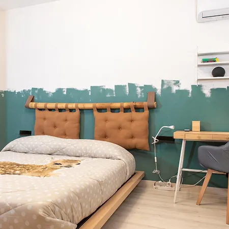 Lucyelegance Pomezia A 800 Mt Dalla Stazione - Wi-fi Free * Santa Palomba