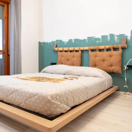 Apartamento Lucyelegance Pomezia A 800 Mt Dalla Stazione - Wi-fi Free *